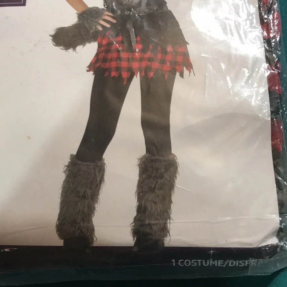 She-Wolf Girls Brown And Red Wolf Halloween Costume. NWT. Size M 8-10.